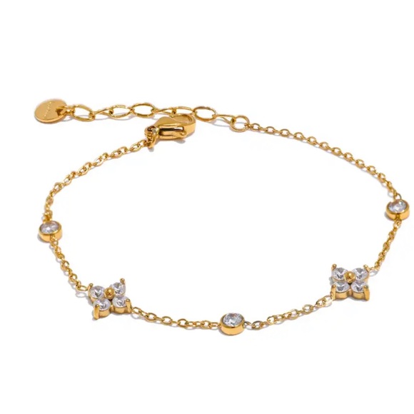 Chantí Jewelry Jewelry - ✨ New delicate Delilah Bracelet in 18k Gold plated